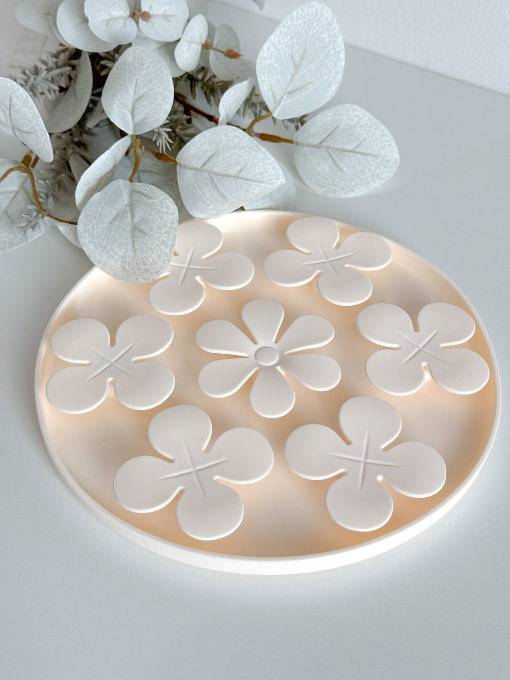 Fleurs de tapis de léchage pour chiens et chats