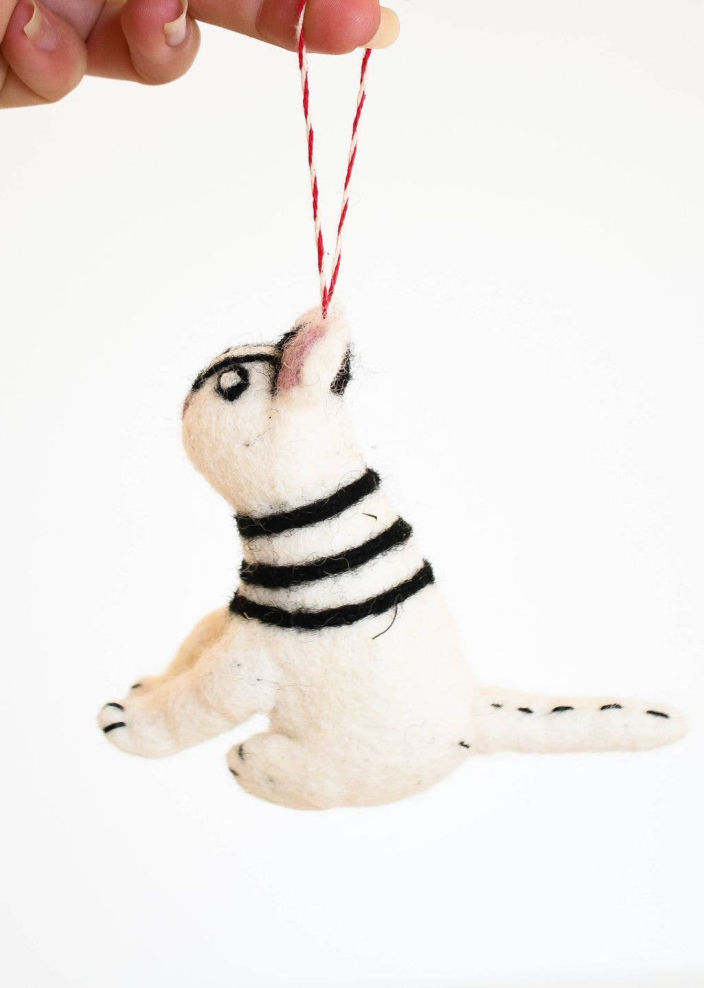 Décoration artistique en feutre pour chat Pablo Picatso