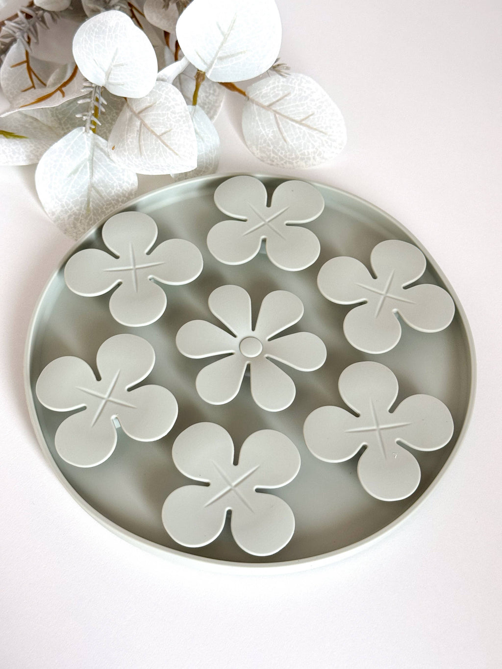 Fleurs de tapis de léchage pour chiens et chats