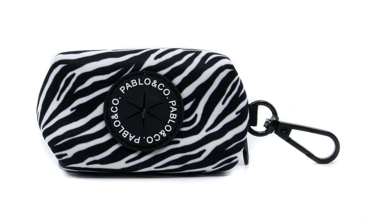 Porte-sacs à déjections Zébré Noir & Blanc – Pablo & Co.