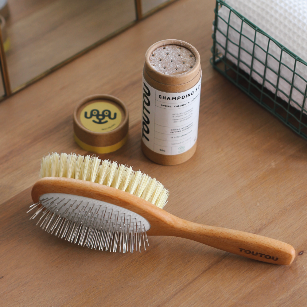 Brosse double face pour poils longs et mi-longs